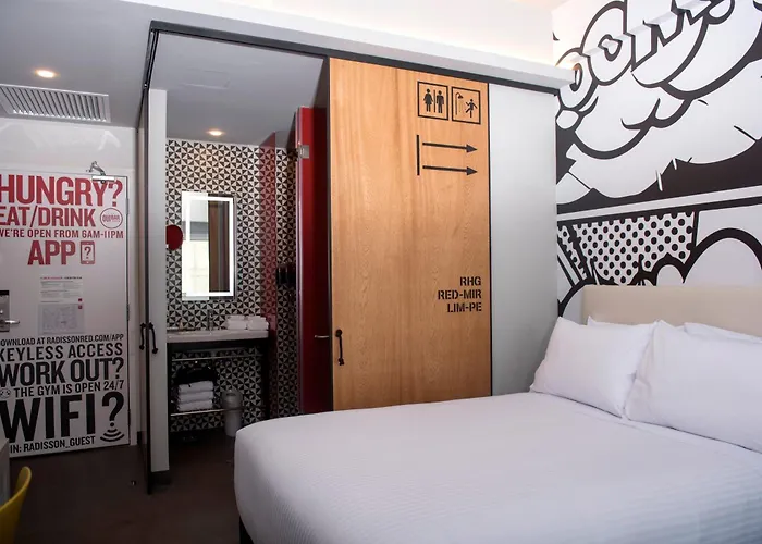 Radisson Red Miraflores