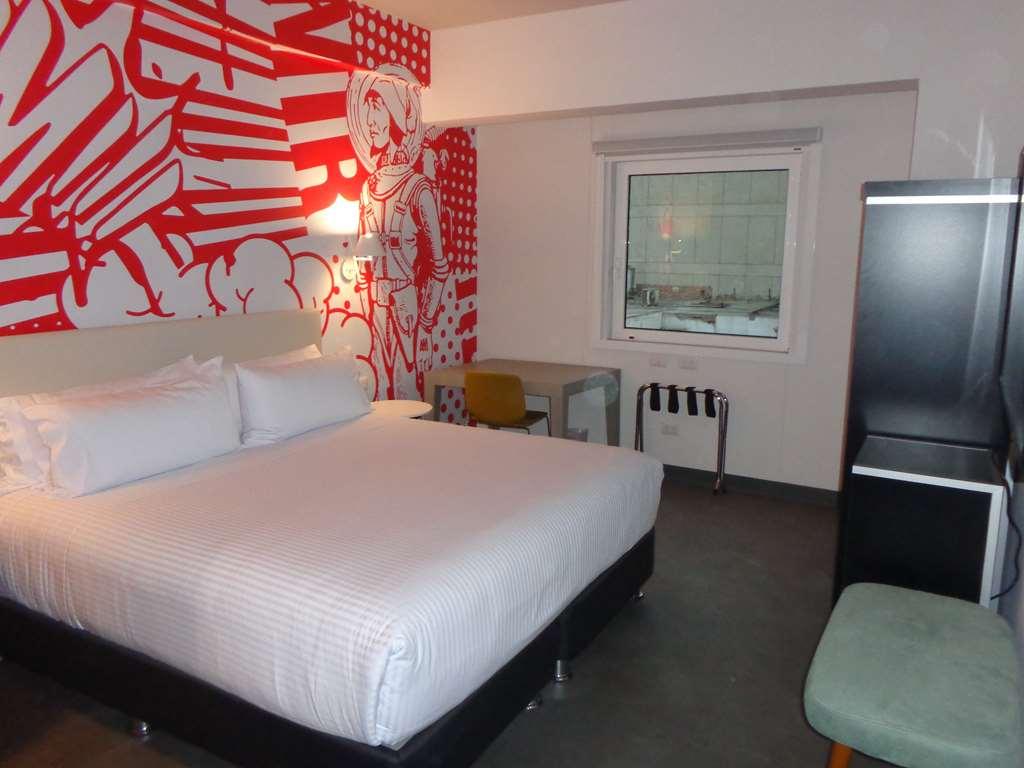Hotel Radisson Red Miraflores Lima